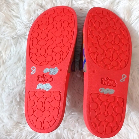 COACH Rainbow Logo Print pool slides Size 8M - Picture 8 of 8